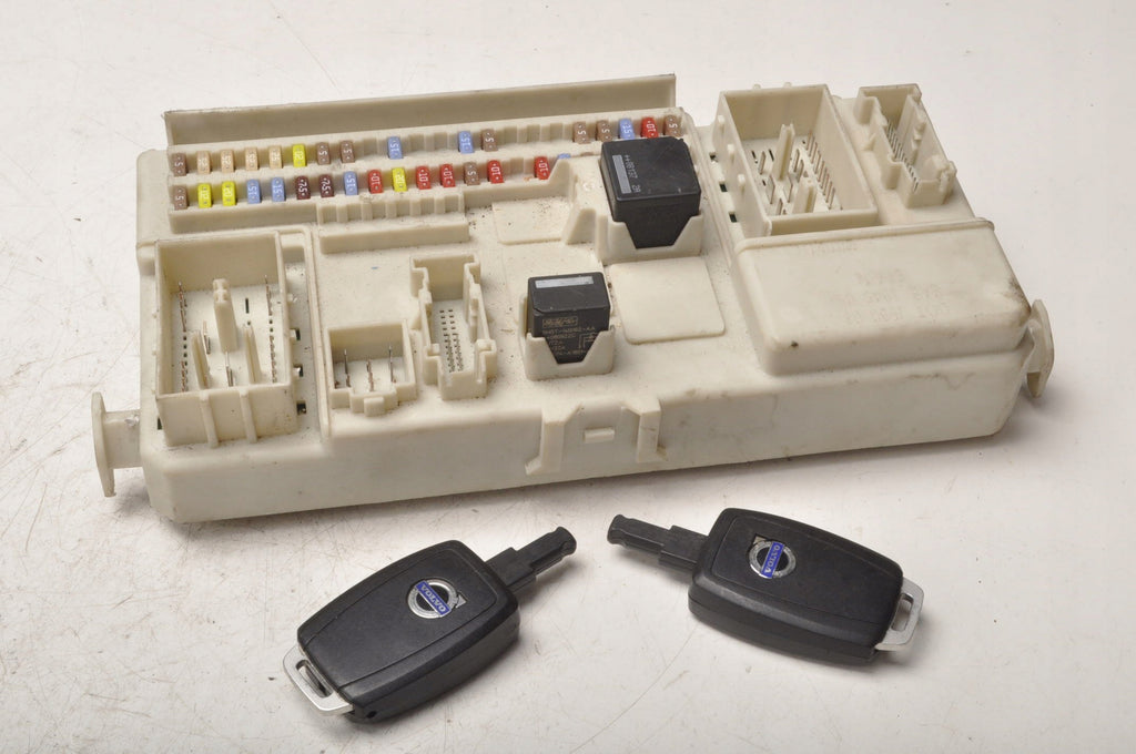 VOLVO C30 S40 C70 II BOX MODULE BSI 31268178 KEYS