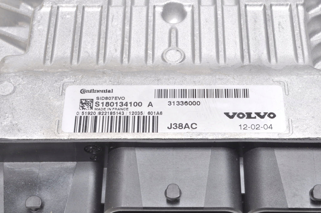 VOLVO C30 S40 C70 V50 1.6 8V D2 COMPUTER ENGINE DRIVER 31336000