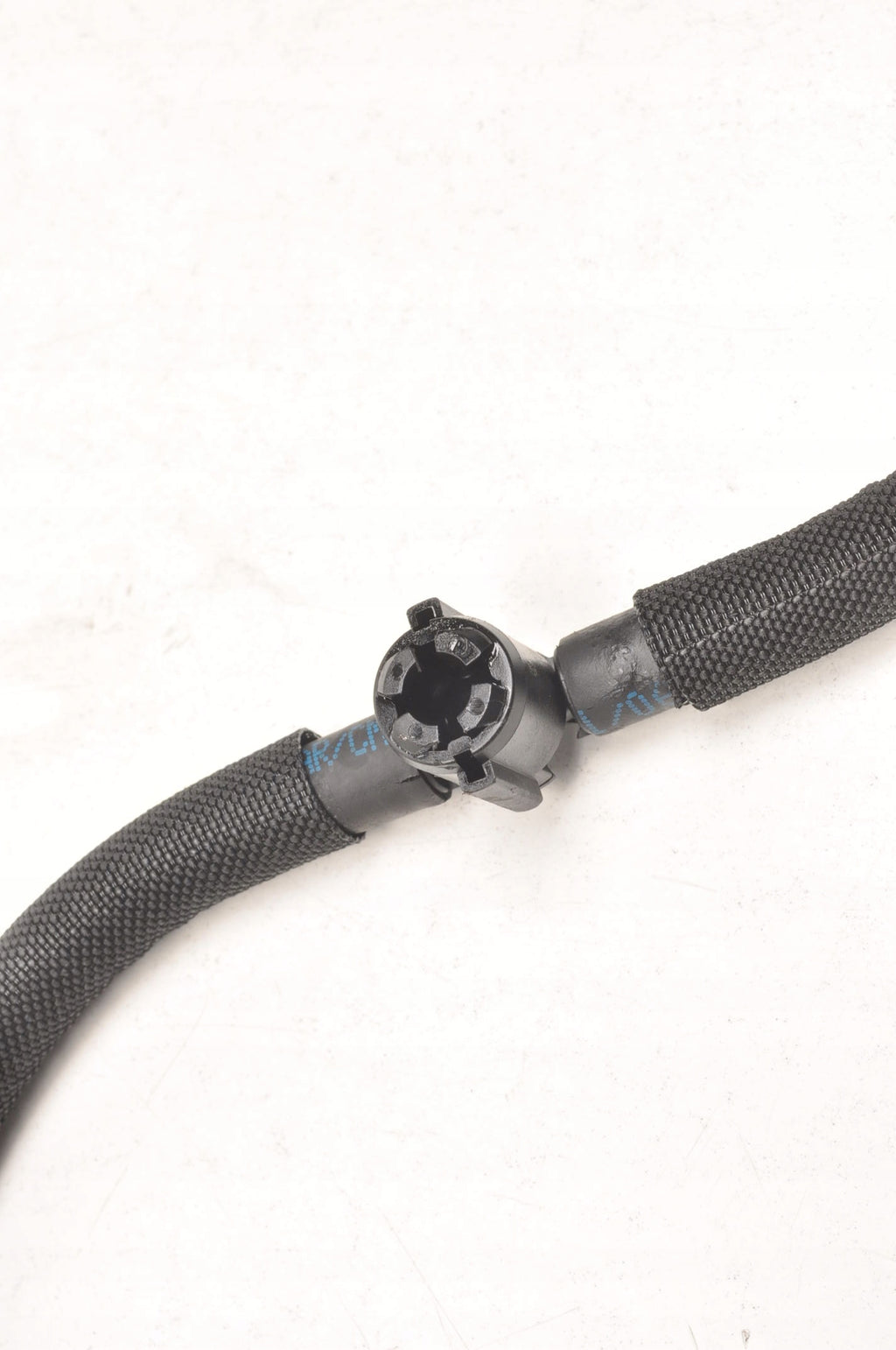 VOLVO C30 S40 C70 V50 2.0 D3 INJECTION OVERFLOWS 31321198 0445130003