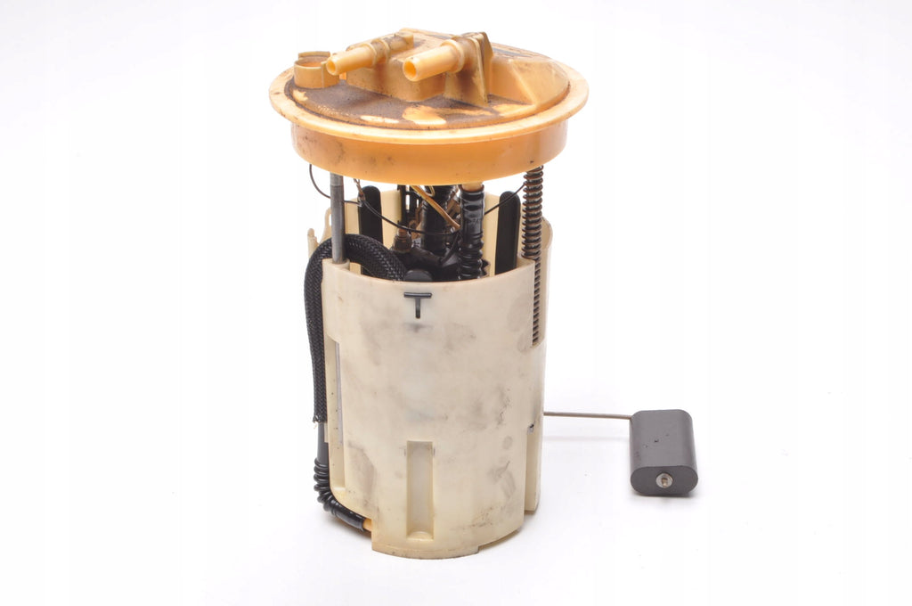 VOLVO C30 S40 C70 V50 2.4 D5 179KM FUEL PUMP 30792206