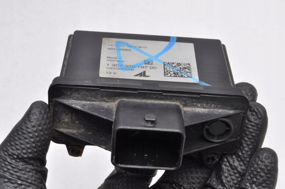 VOLVO C30 S40 C70 V50 MODULE CONTROLLER LIGHT RELAY 130732919700