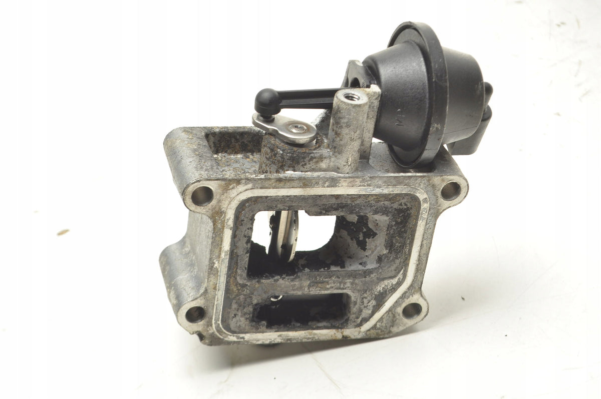 VOLVO C30 S40 C70 V50 V40 II 2.0 D3 VALVE EGR 50374501