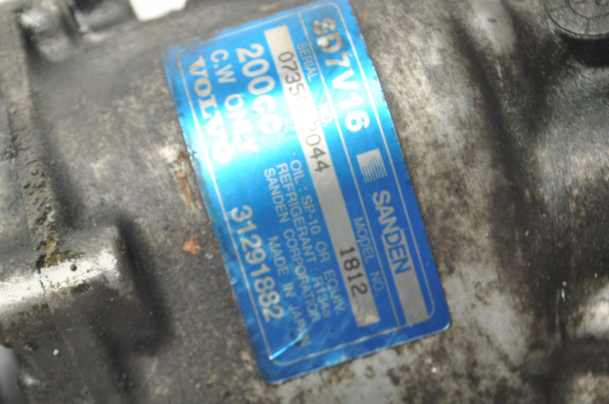 VOLVO C30 S40 II C70 V50 1.6 / 2.0 AIR CONDITIONING COMPRESSOR 31291882