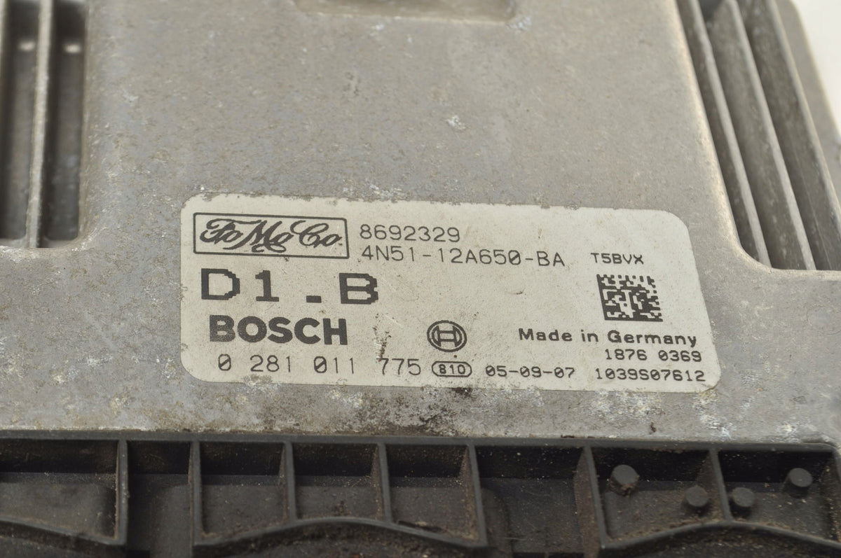 VOLVO C30 S40 II C70 V50 1.6 D 109KM COMPUTER ENGINE DRIVER 8692329