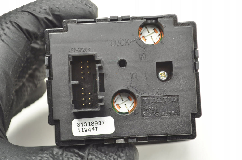 VOLVO C30 S40 II C70 V50 31318937 LIGHT SWITCH