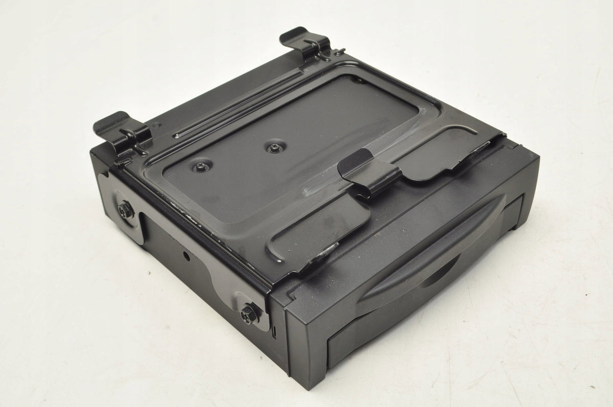 VOLVO C30 S40 II C70 V50 31344935 NAVIGATION PLATE READER
