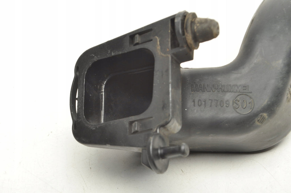 VOLVO C30 S40 II C70 V50 AIR INTAKE PIPE 30741420