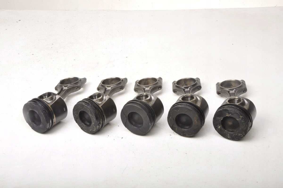 VOLVO C30 S40 II V50 C70 D3 150KM PISTON WITH CONNECTING ROD D5204T5 81L123