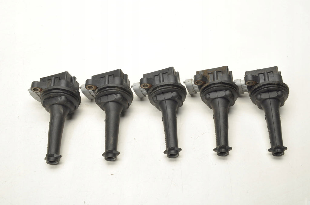 VOLVO C30 S40 II V50 C70 II 2.4 2.5 T5 IGNITION COIL 30713417