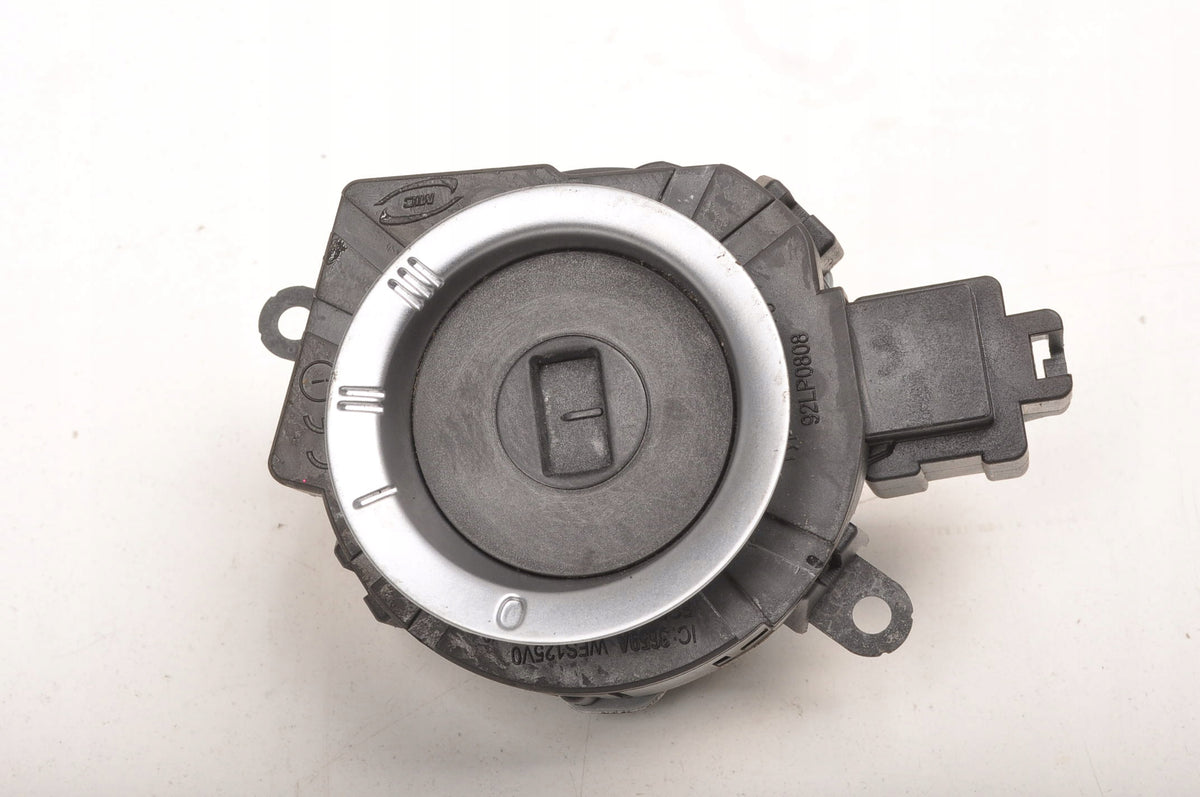 VOLVO C30 S40 II V50 C70 II IGNITION 30737156