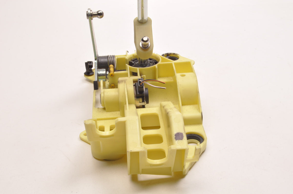 VOLVO C30 S40 II V50 C70 SELECTOR JACK GEARBOX LIFT 31280764