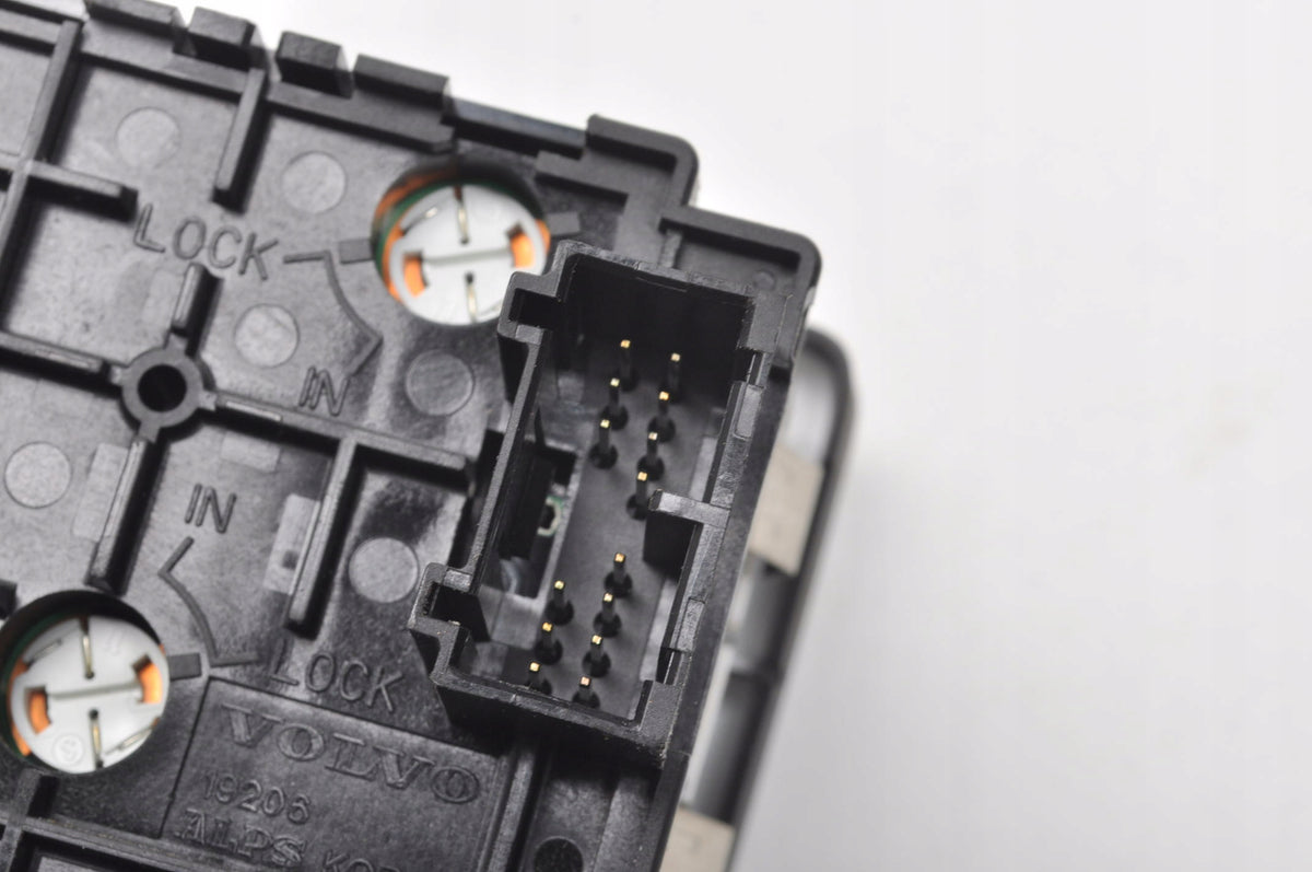 VOLVO C30 S40 II V50 LIGHT SWITCH 31318936
