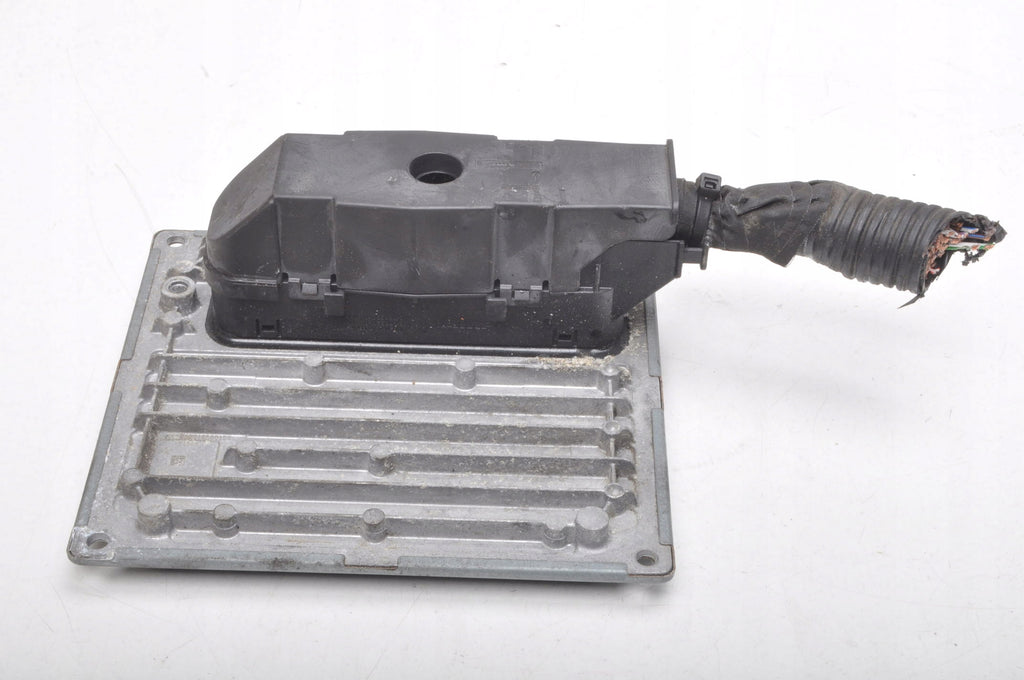 VOLVO C30 S40 V50 C70 1.6 B 100KM COMPUTER ENGINE DRIVER 5N51-12A650-AA