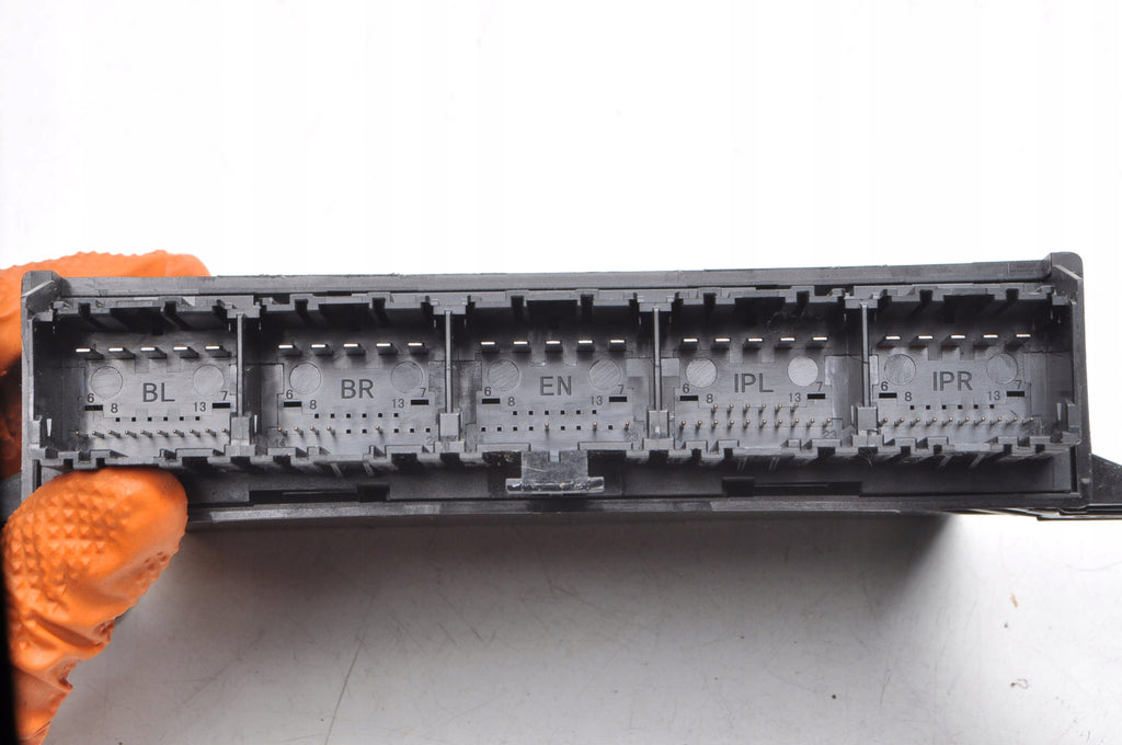 VOLVO C30 S40 V50 C70 II MODUL KEYLESS DRIVER 31300489