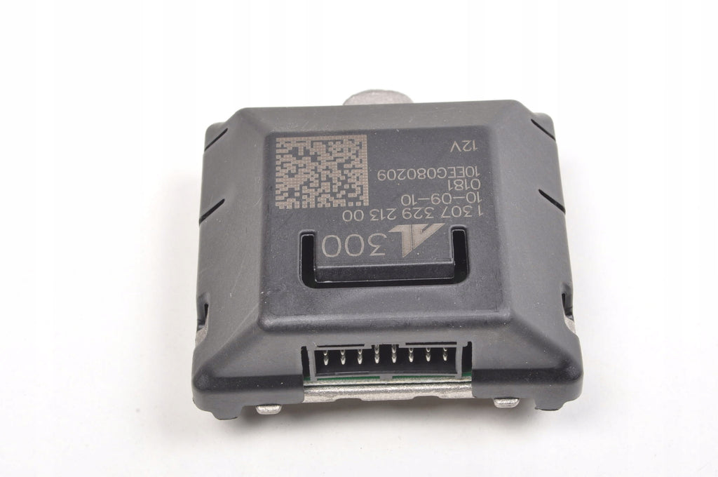 VOLVO C30 S40 V50 C70 MODULE LAMP DRIVER LIFT 130732921300