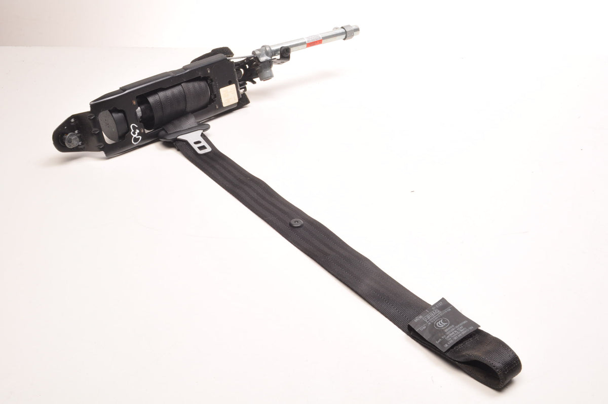 VOLVO C30 SEAT BELT LEFT FRONT HB 3D 9123536