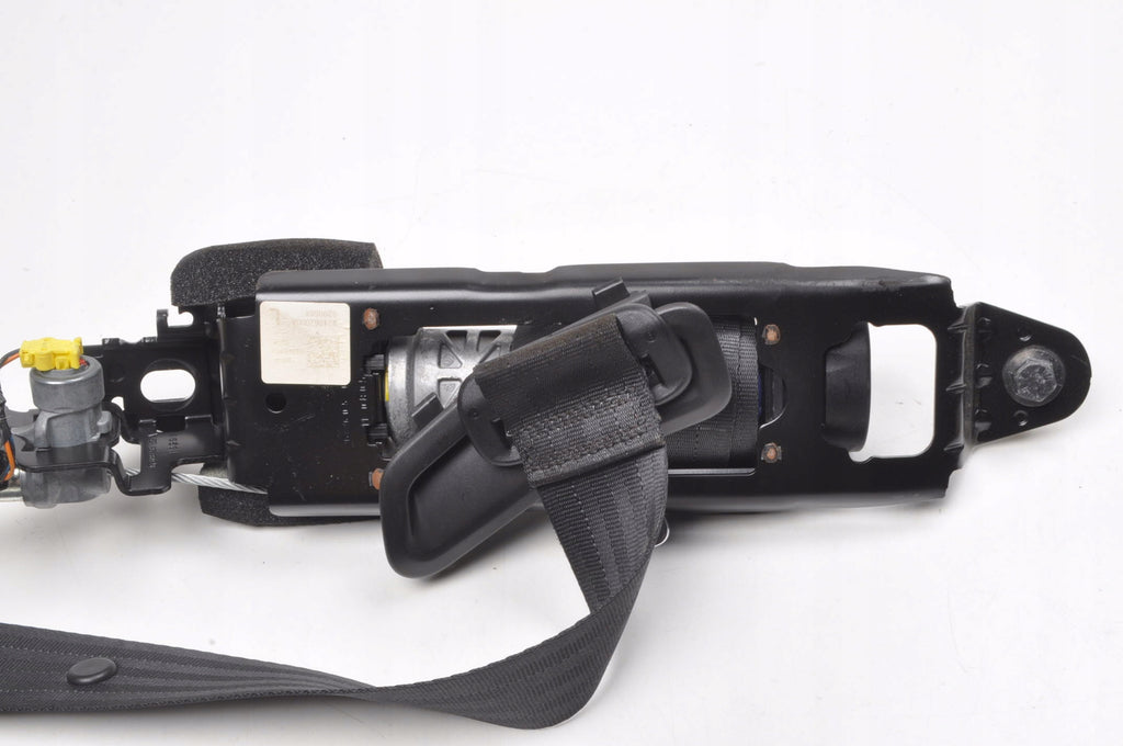 VOLVO C30 SEAT BELT LEFT FRONT LIFT 31351417 HB 3D