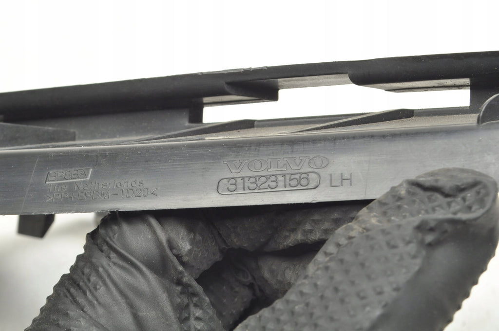 VOLVO C30 SLIDE LAMP LEFT FRONT 31323156 LIFT