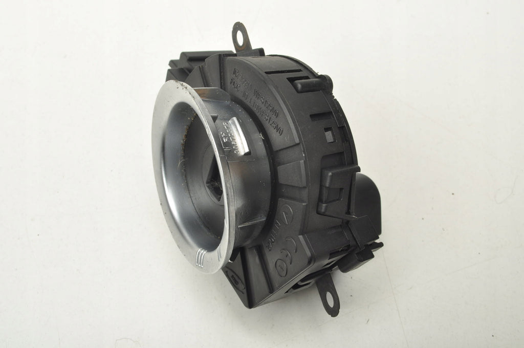 VOLVO C30 V50 C70 S40 II IGNITION 30768036