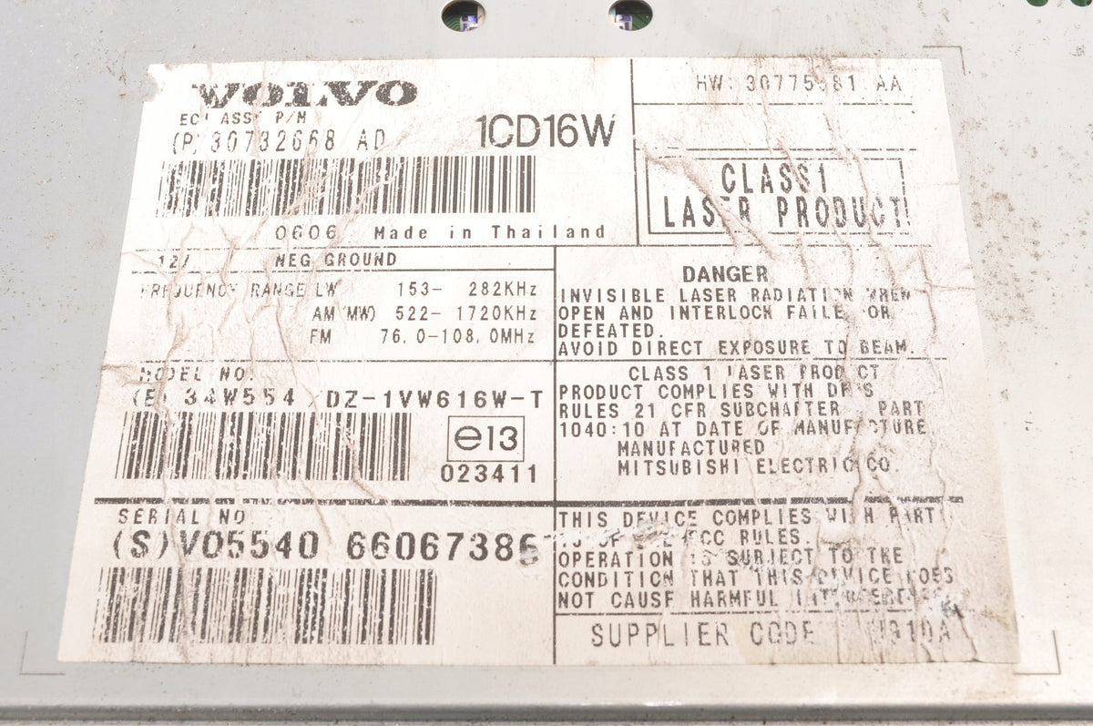 VOLVO C30 V50 C70 S40 II RADIO 30732668