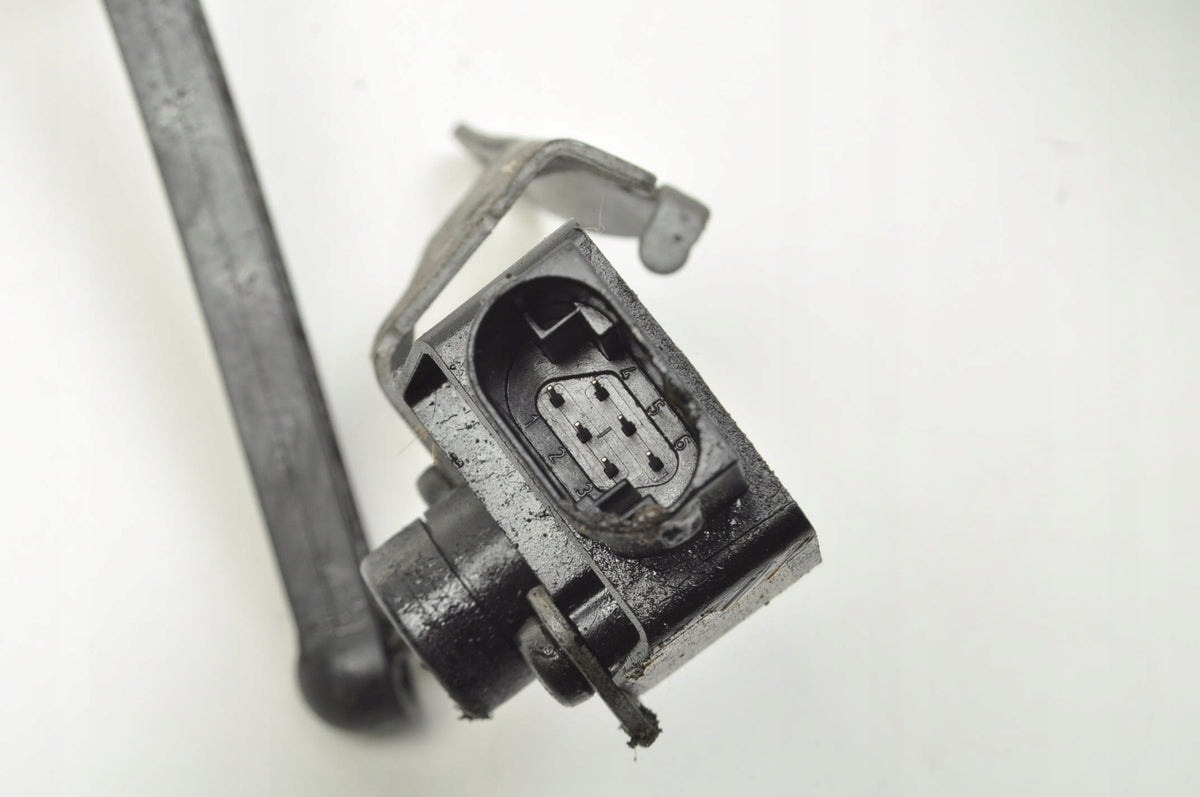VOLVO C40 EC40 EX40 XC40 Polestar 2 XENON LEVELING SENSOR 32221957