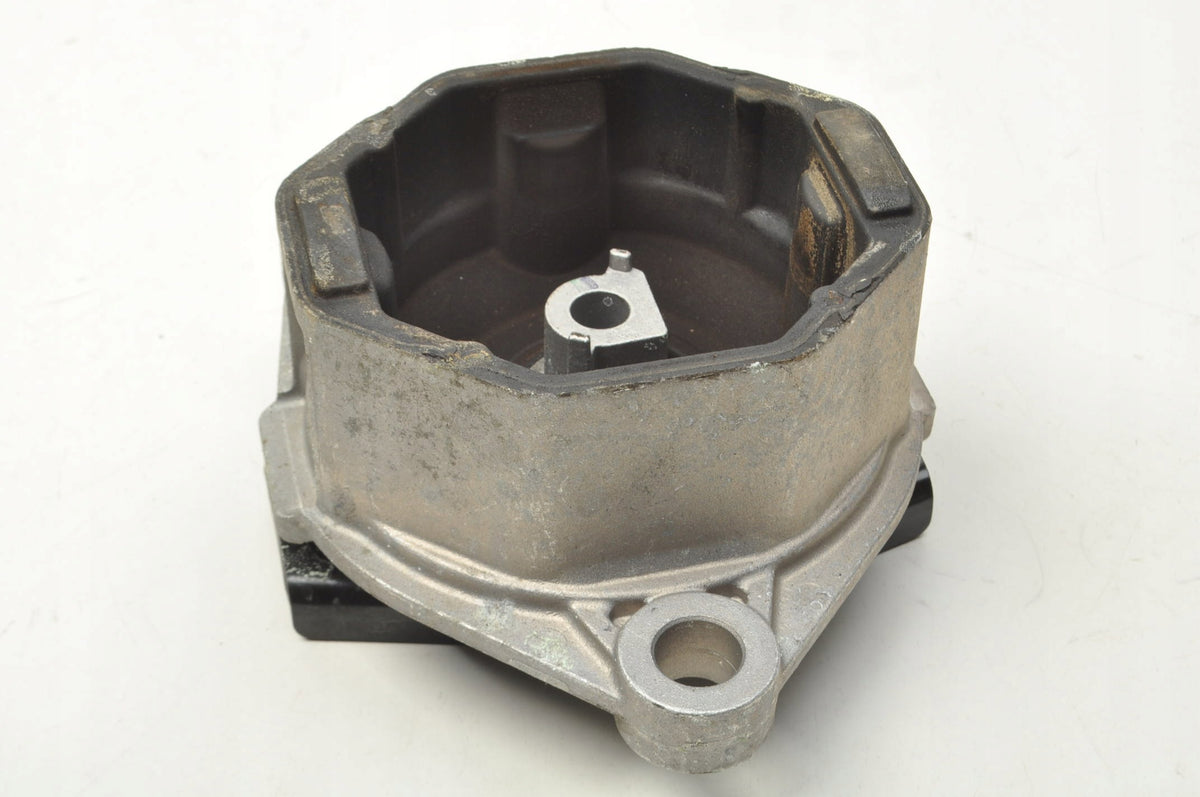 VOLVO C40 EC40 EX40 XC40 Recharge PAW ENGINE PILLOW 31686296