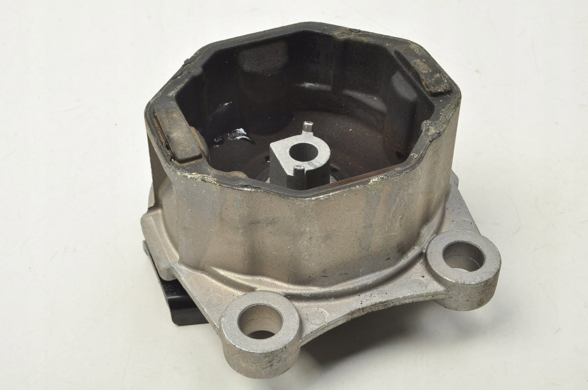 VOLVO C40 EC40 EX40 XC40 Recharge PAW ENGINE PILLOW 31686296