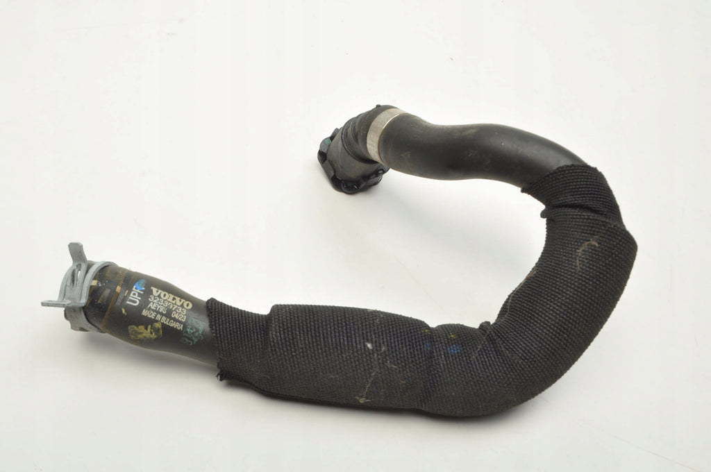 VOLVO C40 EC40 XC40 EX40 RECHARGE PIPE WATER LINE 32339733