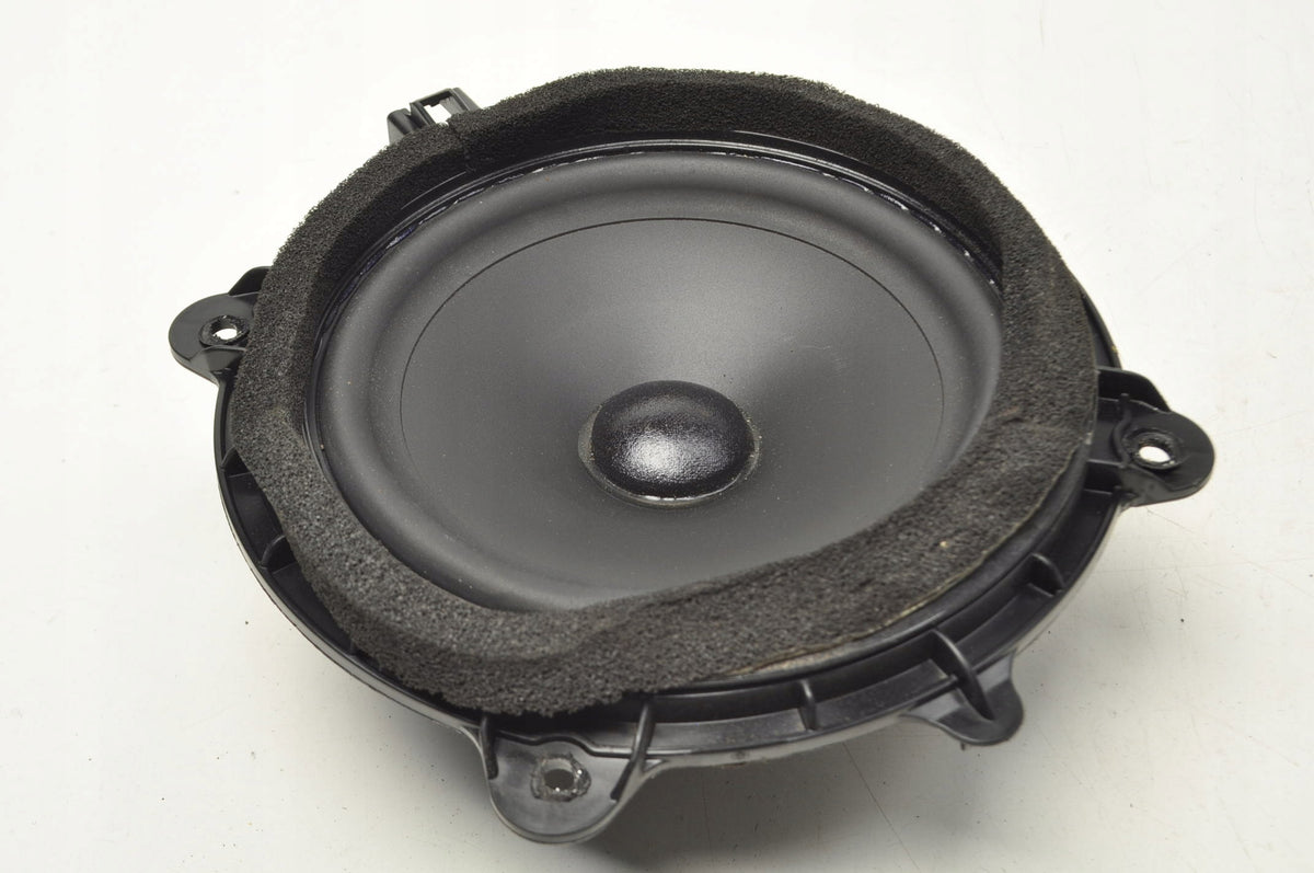 VOLVO C70 II 8676935 PREMIUM SOUND LIFT SPEAKER