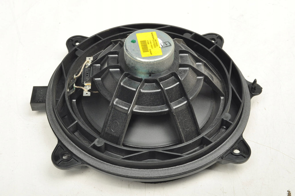 VOLVO C70 II PREMIUM SOUND SPEAKER 8676935