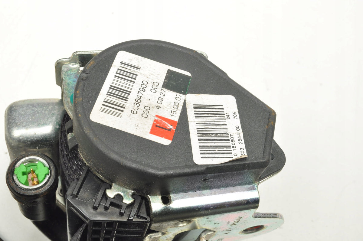 VOLVO C70 II SEAT BELT LEFT FRONT 6841705