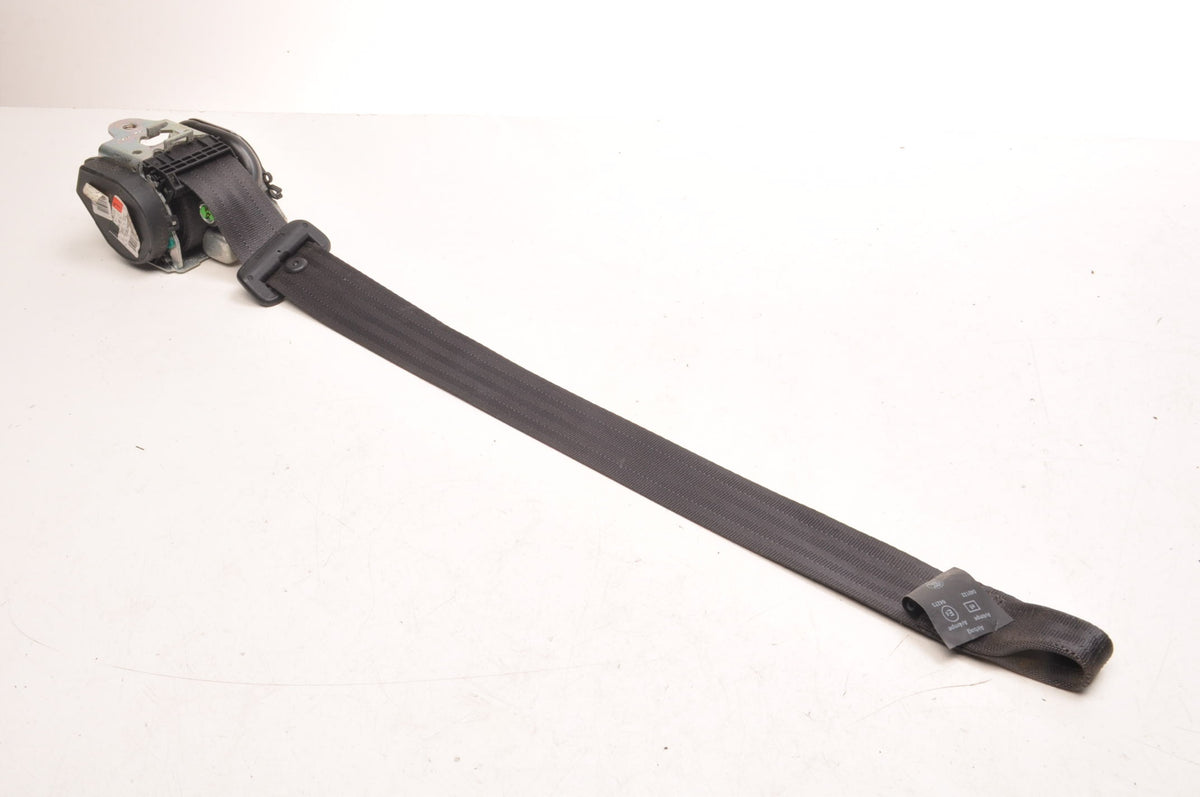 VOLVO C70 II SEAT BELT LEFT FRONT 6841705
