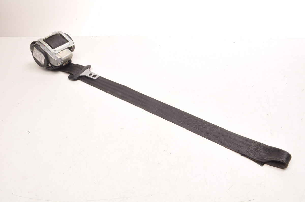 VOLVO C70 II SEAT BELT LEFT FRONT 6841705