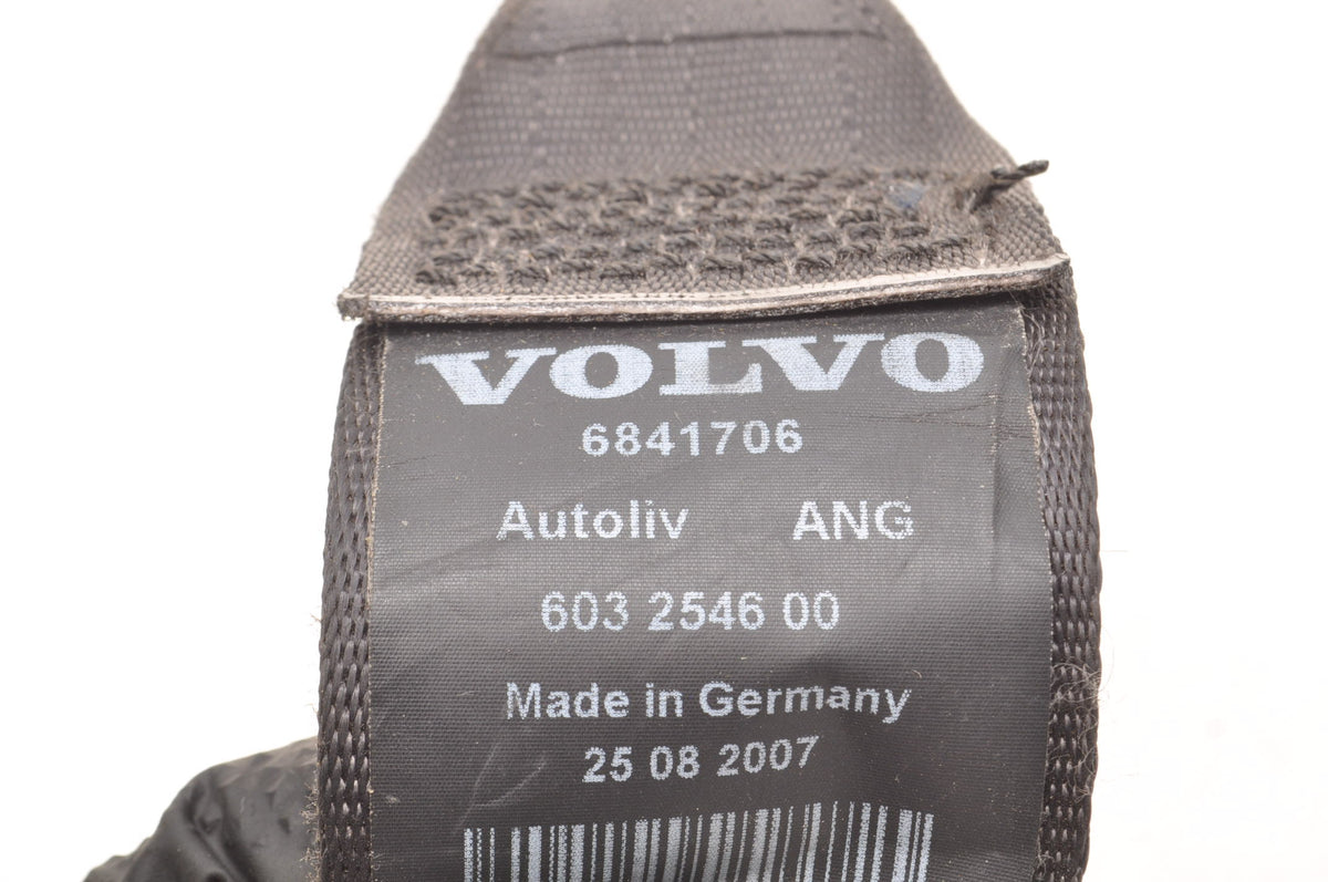 VOLVO C70 II SEAT BELT RIGHT FRONT 6841706