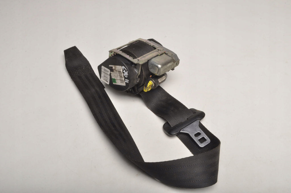 VOLVO C70 II SEAT BELT RIGHT FRONT 9466918