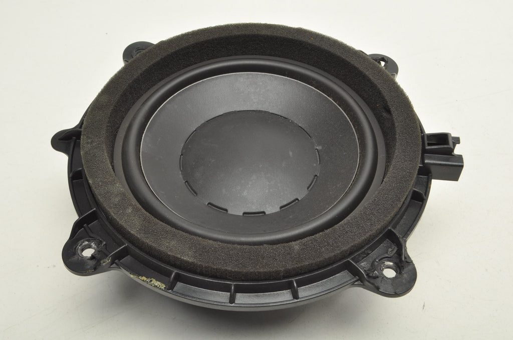VOLVO C70 II SPEAKER 30679336 DYNAUDIO