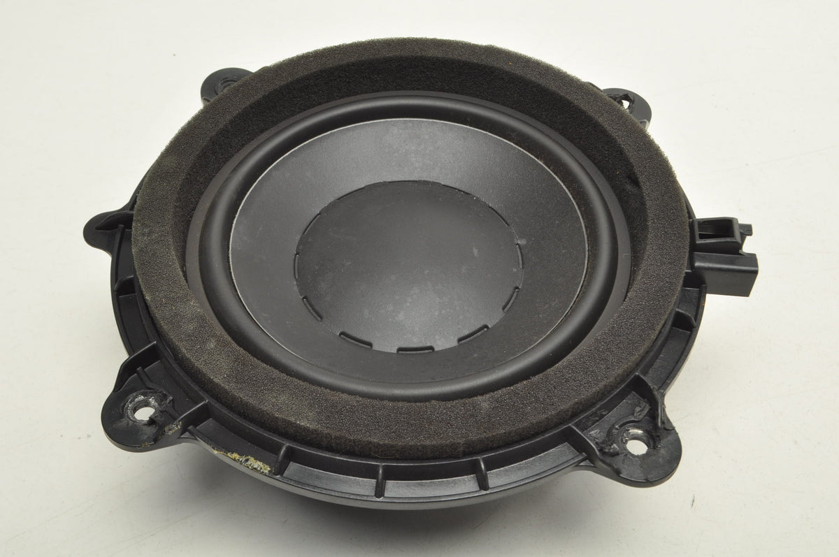 VOLVO C70 II SPEAKER 30679336 DYNAUDIO