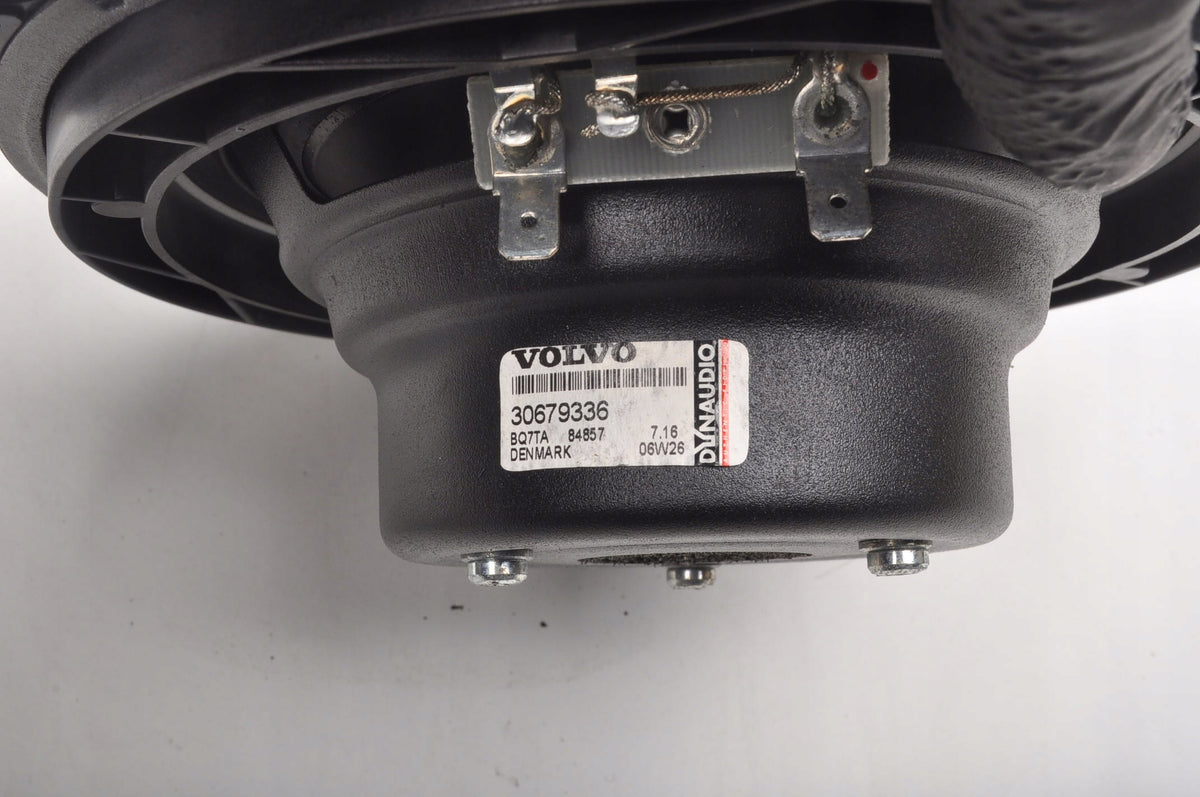 VOLVO C70 II SPEAKER DYNAUDIO 30679336