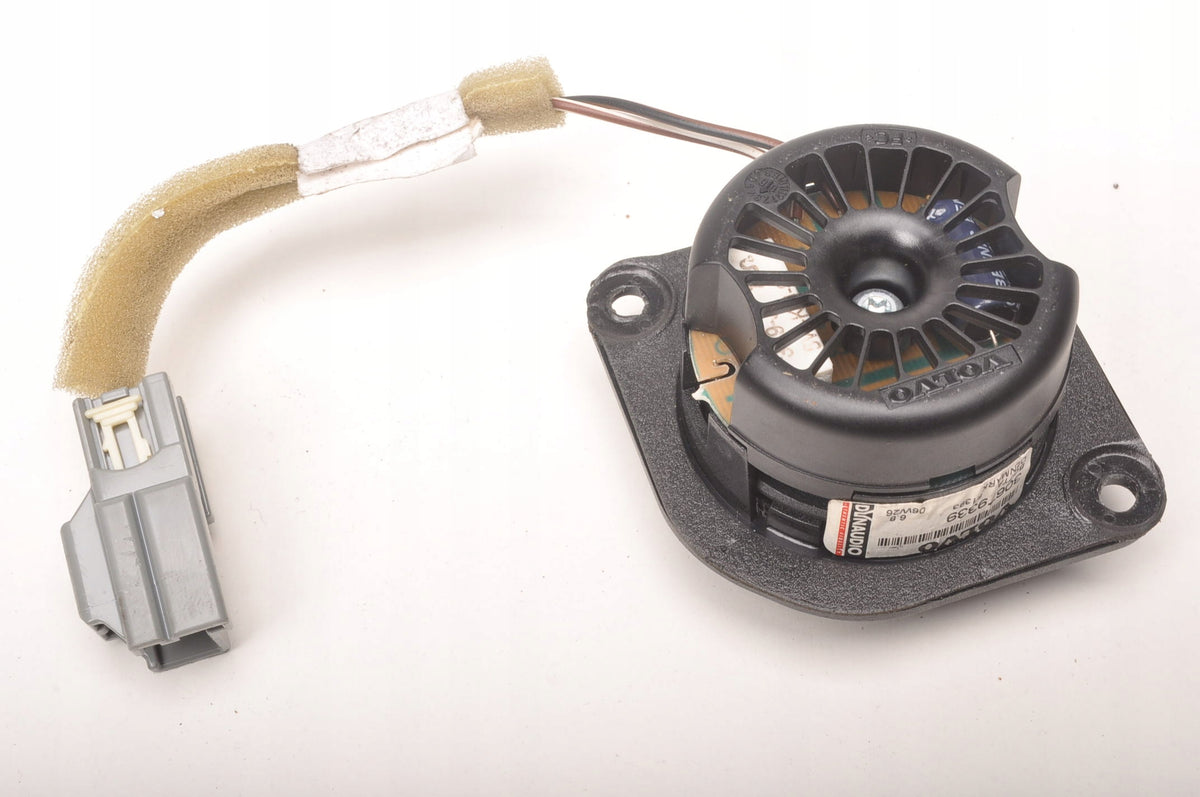 VOLVO C70 II SPEAKER DYNAUDIO 30679339