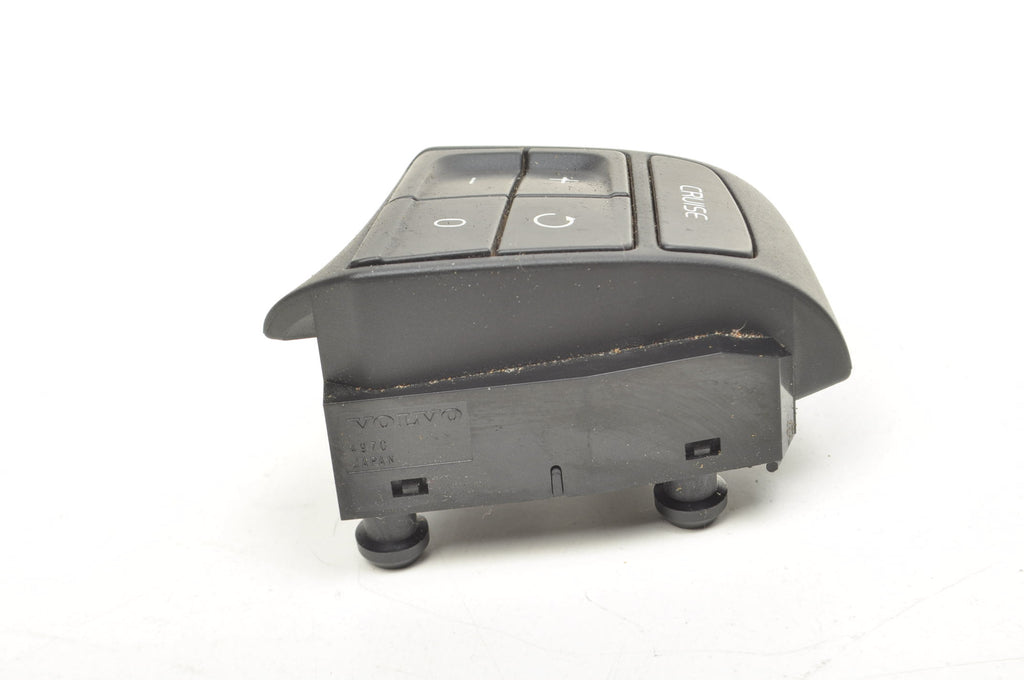 VOLVO C70 II STEERING WHEEL BUTTONS 30739640 30739638