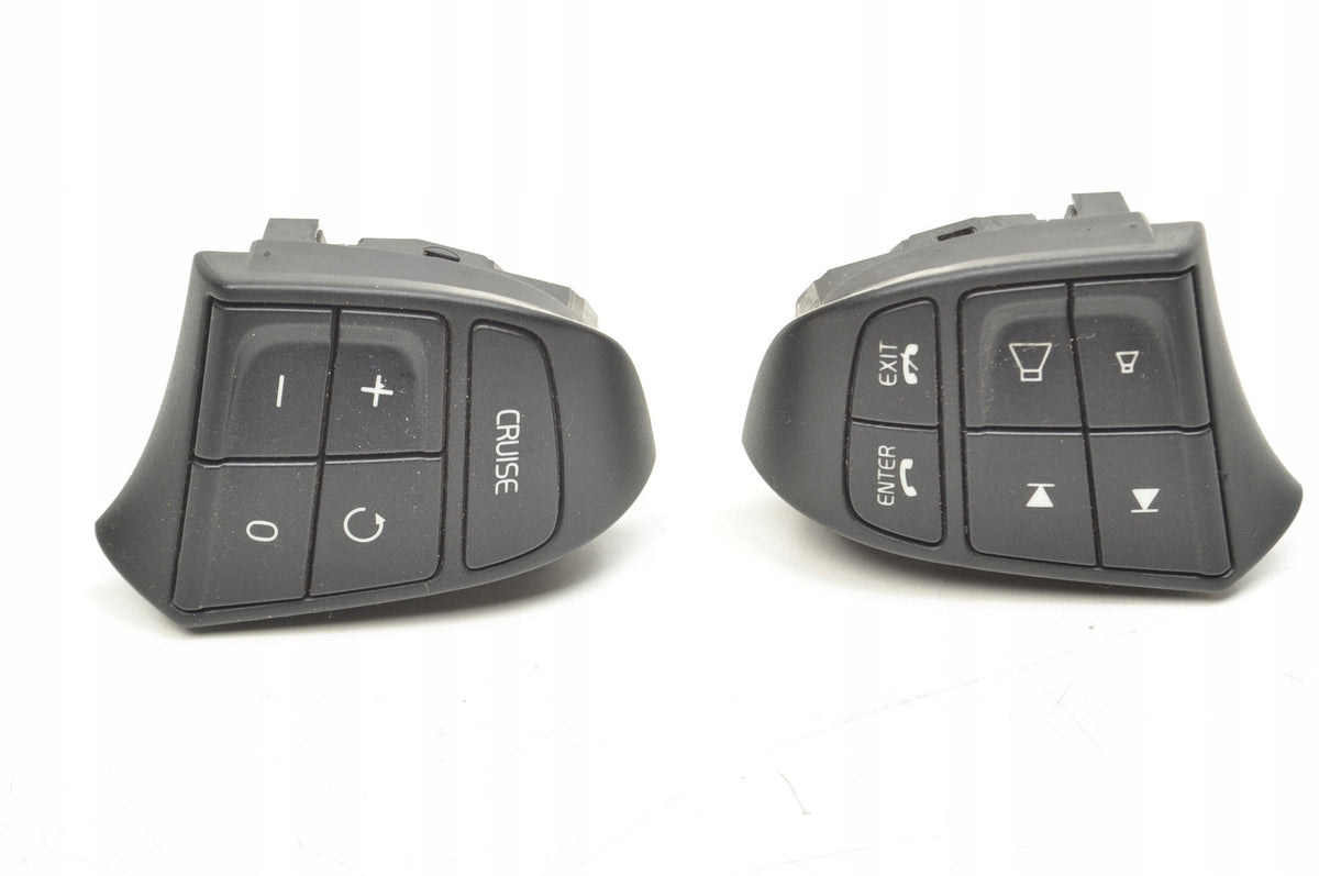 VOLVO C70 II STEERING WHEEL BUTTONS 30739640 30739638