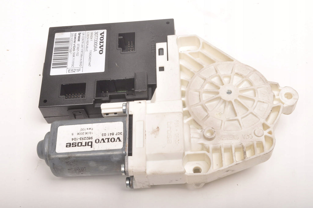VOLVO C70 II WINDSCREEN MOTOR RIGHT FRONT 30773300 30784103