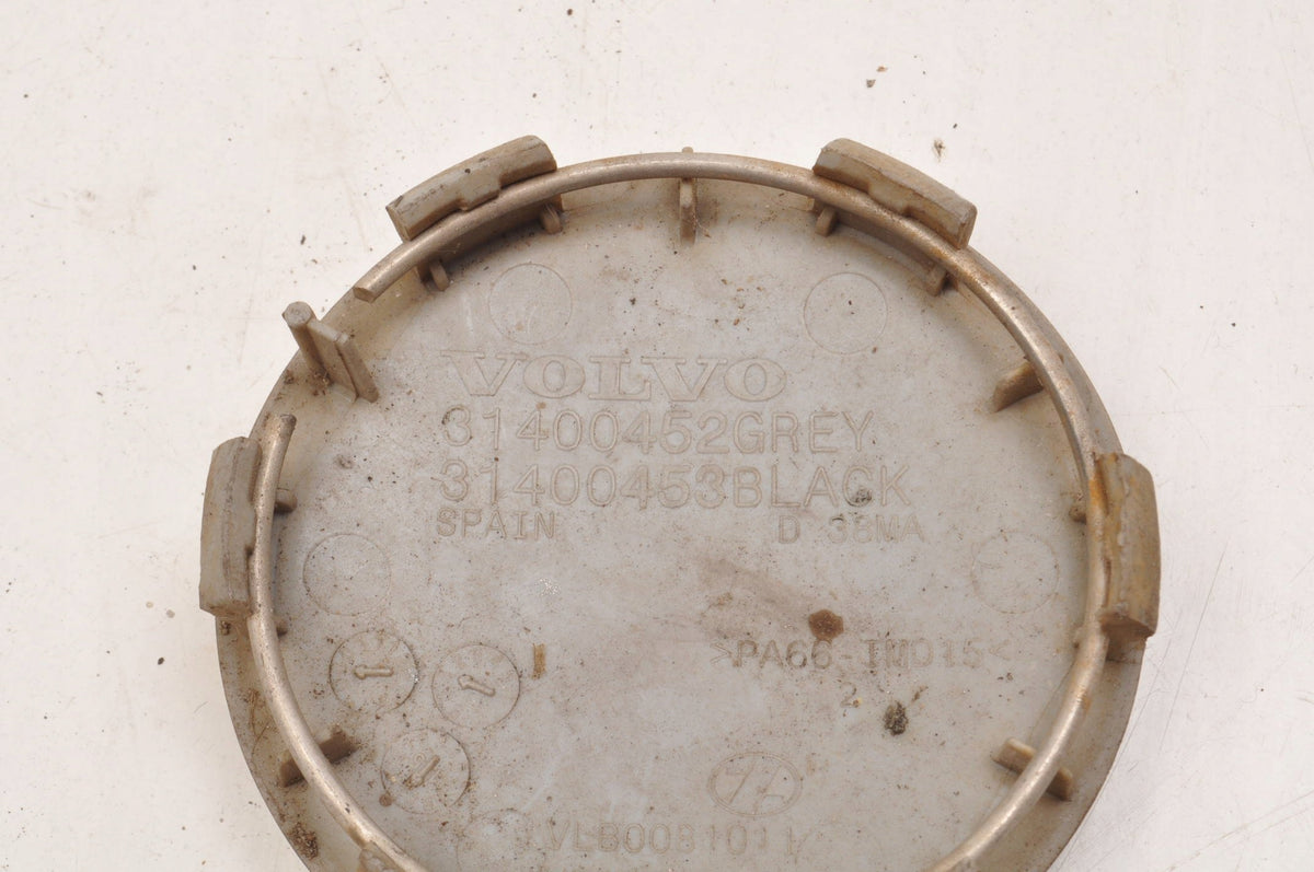 VOLVO COVERS CAP ALLOY WHEELS 31400452