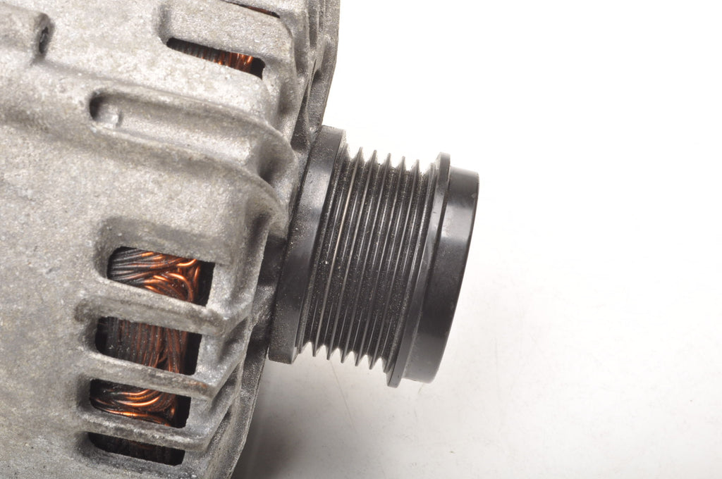 VOLVO S40 II 1.6 D2 ALTERNATOR 36012505