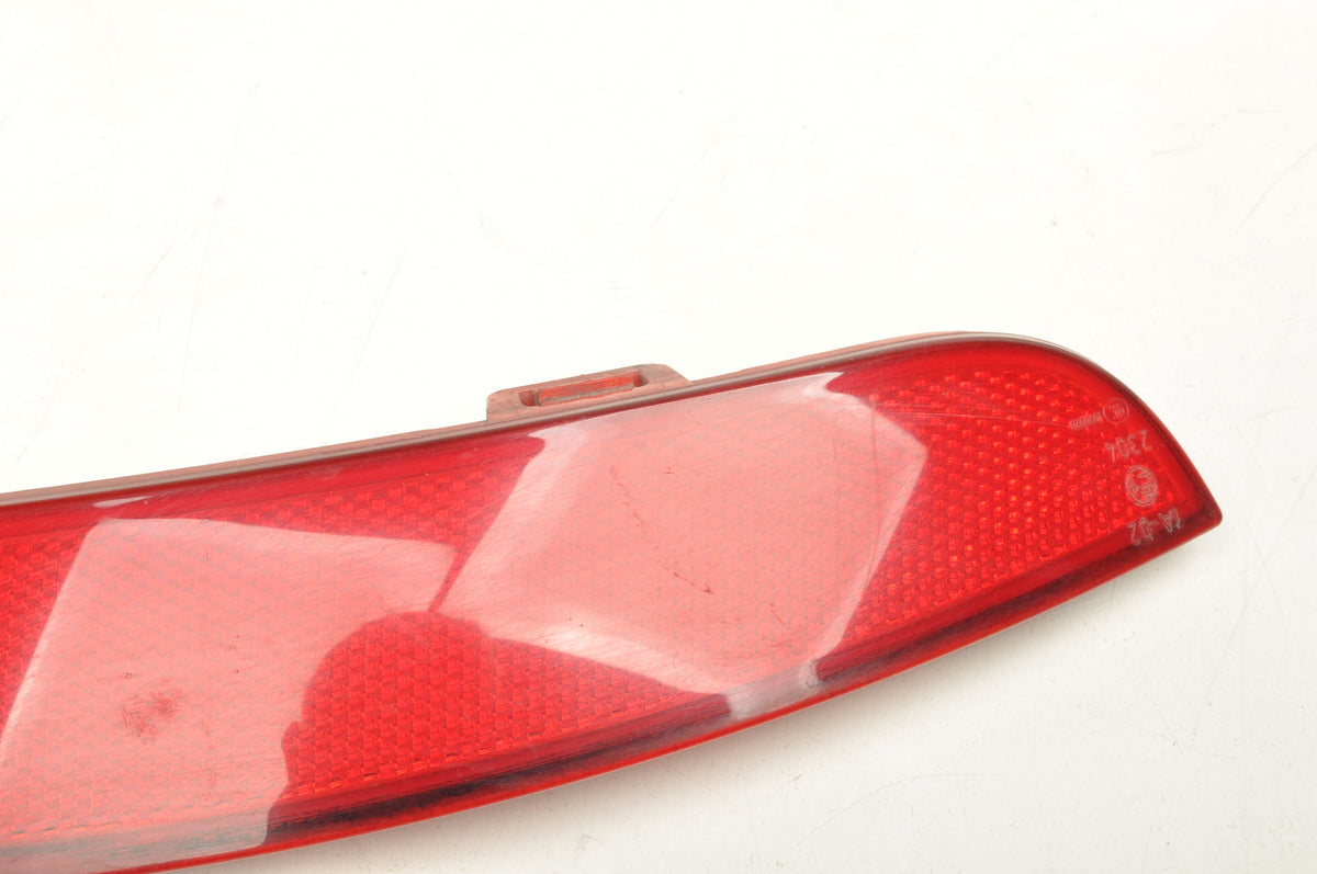 VOLVO S40 II BUMPER REFLECTOR LEFT REAR 30763345
