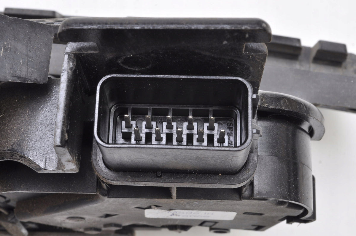 VOLVO S40 II DOOR LOCK LEFT FRONT EUROPE 30753657