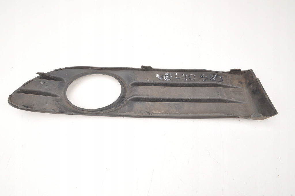 VOLVO S40 II FRAME HALOGEN GRILLE LEFT 30744919