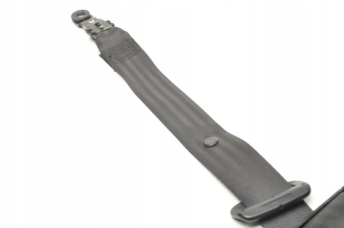 VOLVO S40 II SEAT BELT LEFT FRONT 30661788