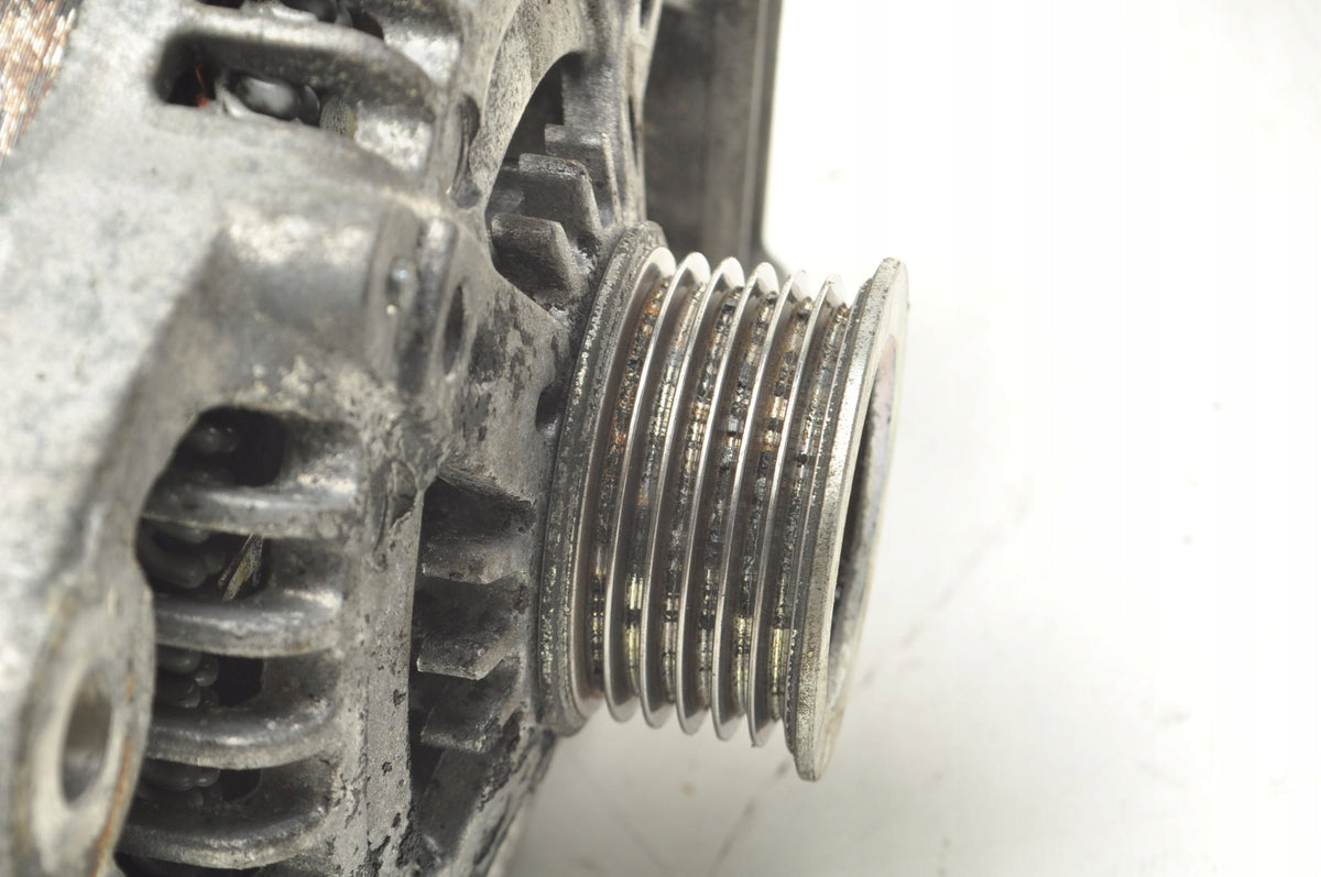 VOLVO S40 II V50 C30 C70 1.6 16V 101KM ALTERNATOR 30667501