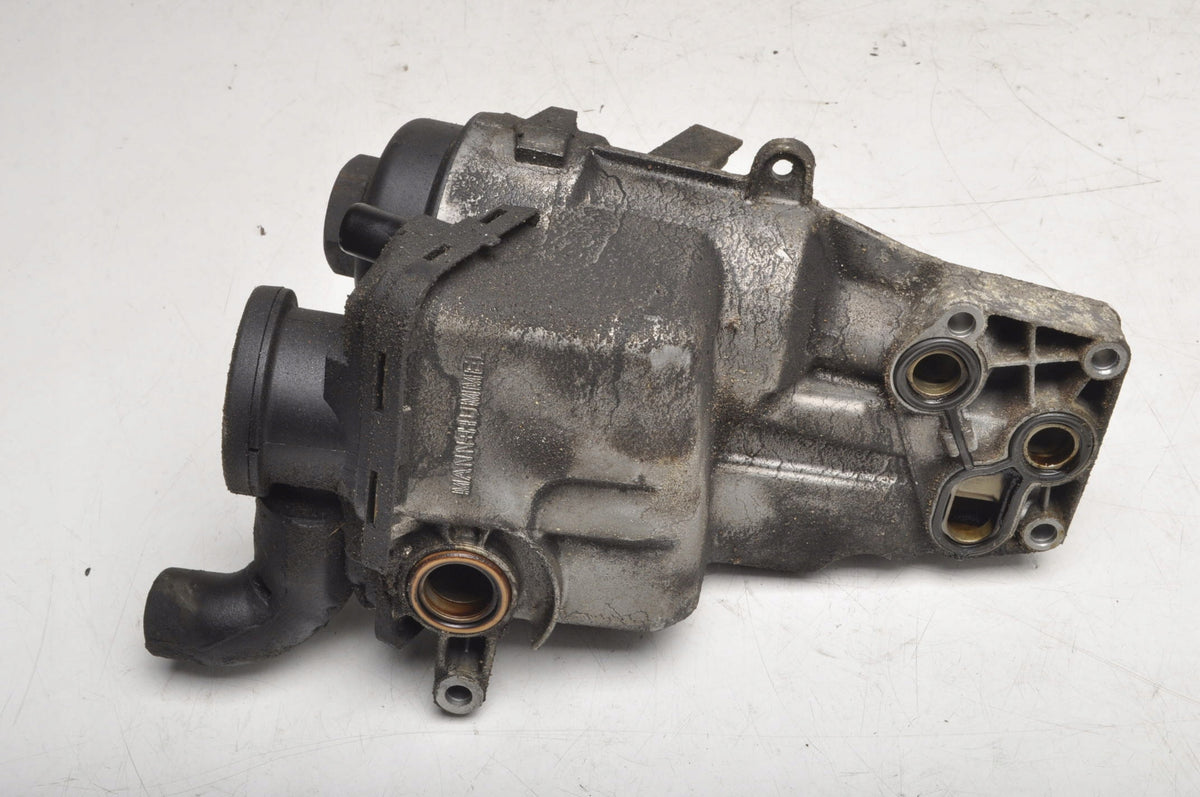 VOLVO S40 II V50 C30 C70 2.4 20V BASE OIL FILTER HOUSING 30684381